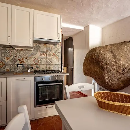Casa Toro 2 Vicino